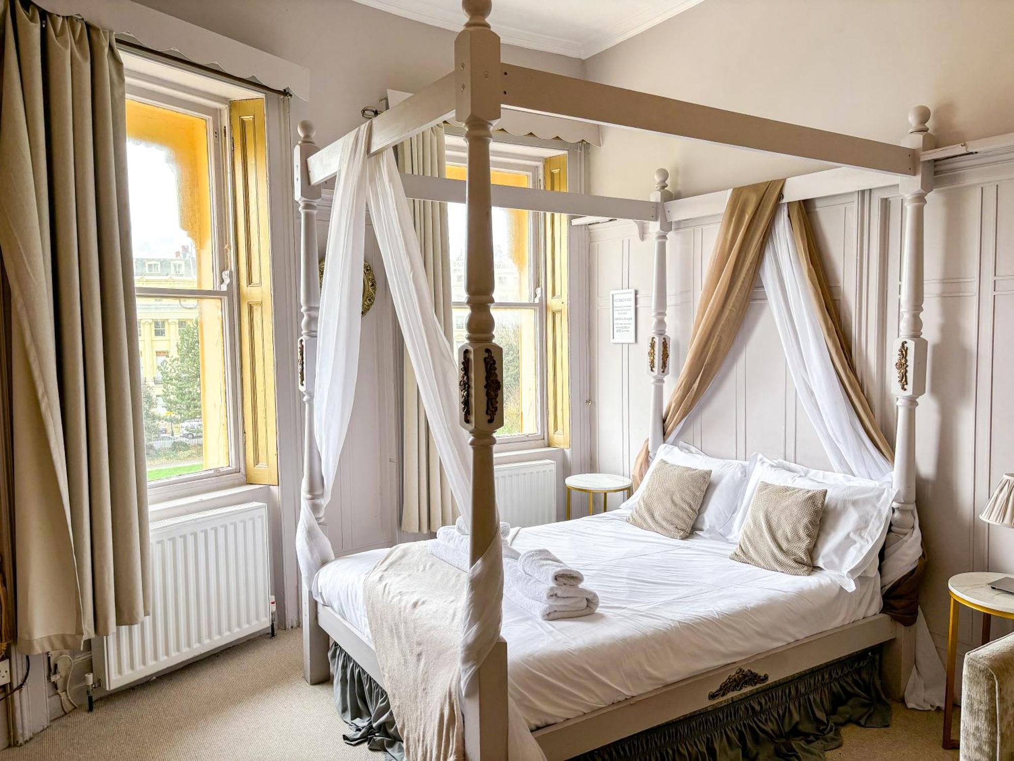 X Hotel Brunswick Square Μπράιτον Εξωτερικό φωτογραφία