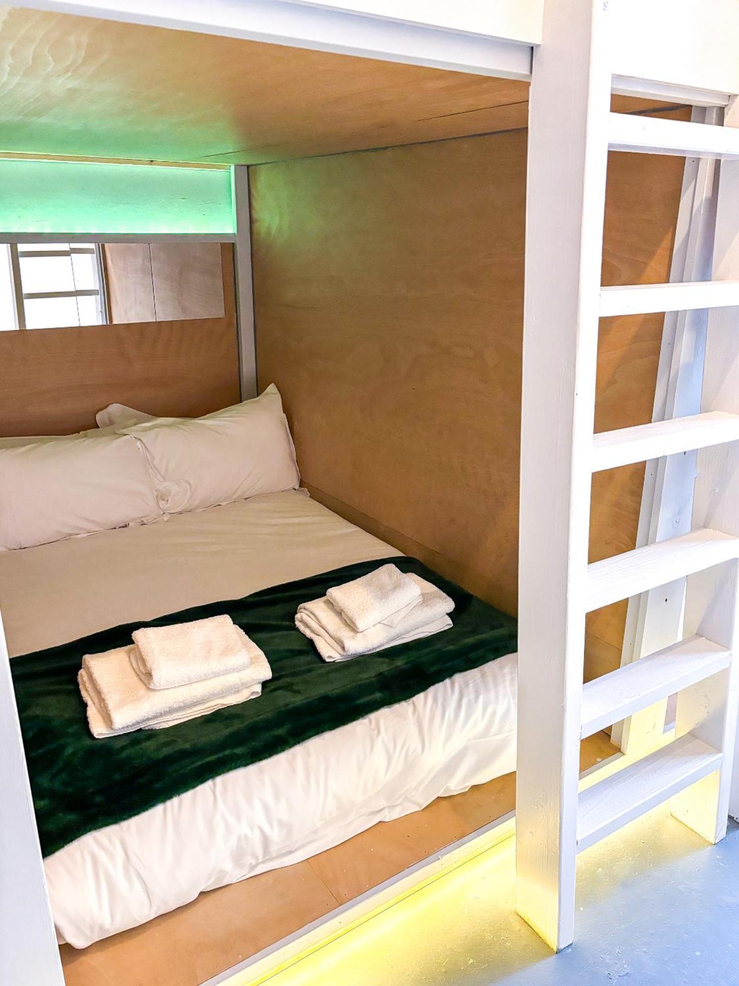 X Hotel Brunswick Square Μπράιτον Δωμάτιο φωτογραφία